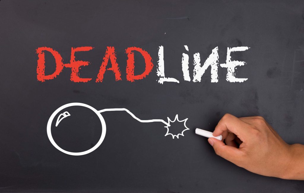 Chạy deadline hiểu cơ bản là hoàn thành công việc kịp hạn chót