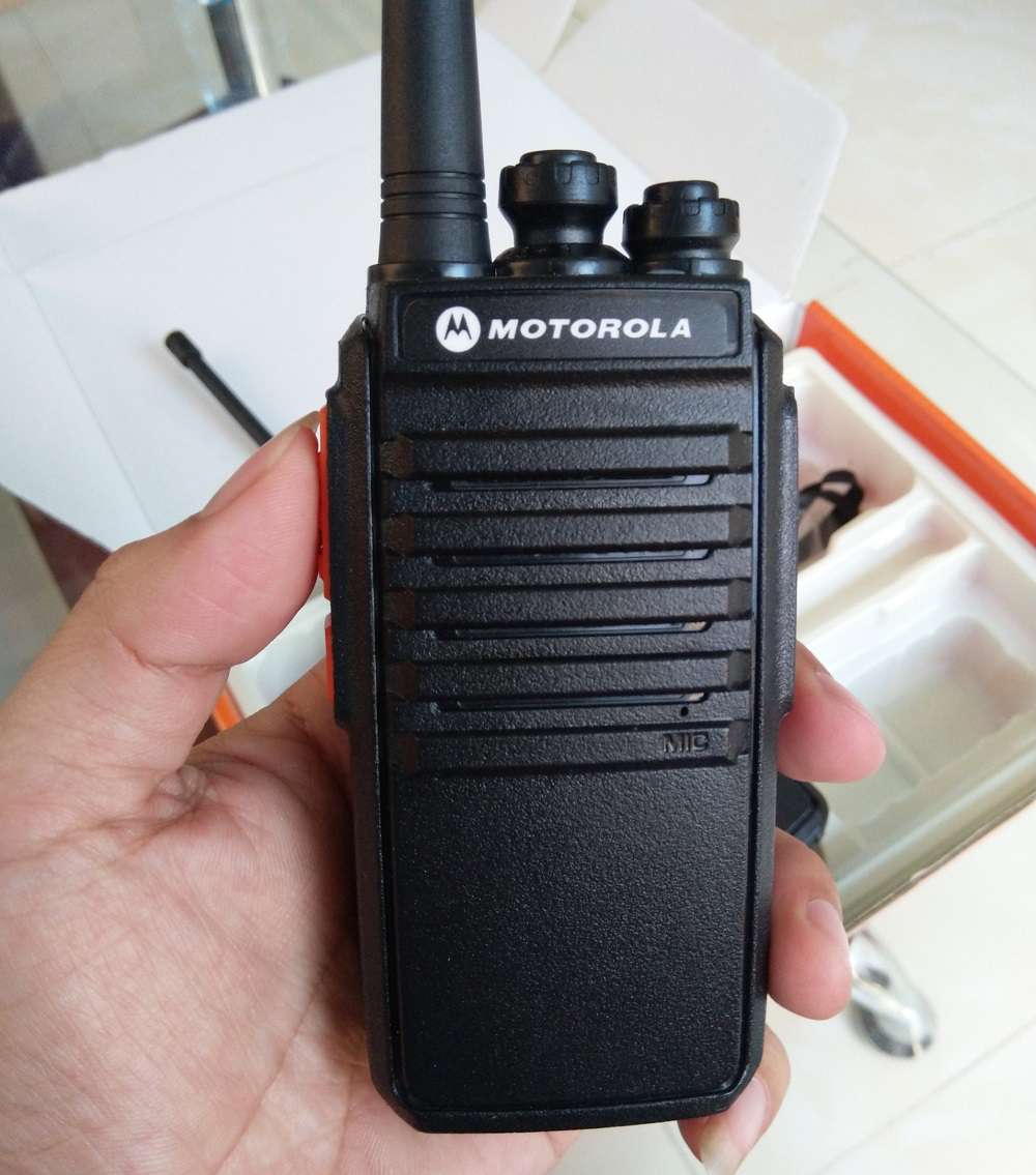 Máy Bộ đàm Motorola GP-650 | Bộ đàm cầm tay nhỏ gọn cho nhà hàng, khách sạn...