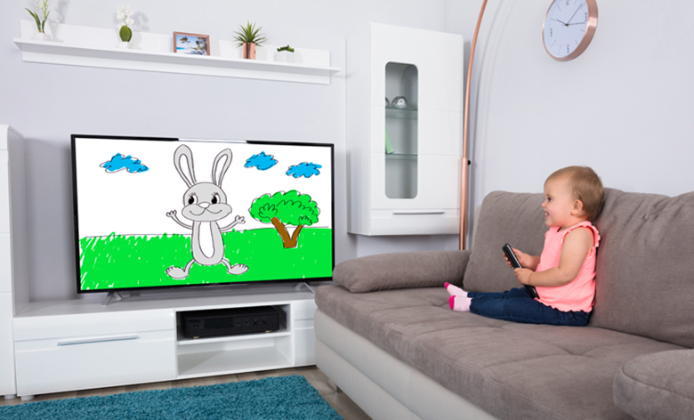 Những điều cần biết khi cho trẻ xem tivi