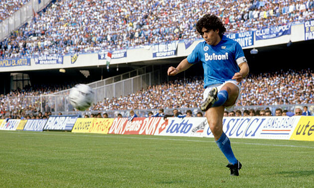 Sân Napoli đổi tên theo Maradona - VnExpress Thể thao