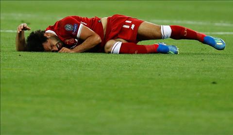 Salah chấn thương trận chung kết C1: Thất bại báo trước Liverpool