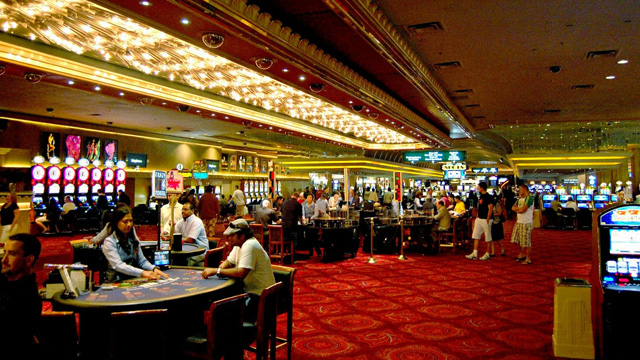 Tìm hiểu chi tiết và đầy đủ về sòng bài casino Mộc Bài | KUBET