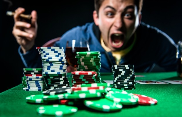 Nghệ thuật của mặt Poker