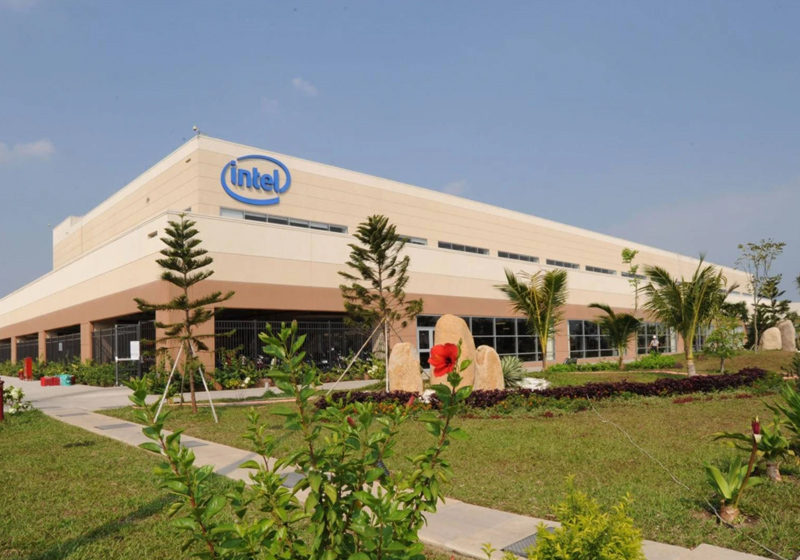 Tập đoàn Intel đã xây dựng một nhà máy tại Việt Nam vào năm 2006.