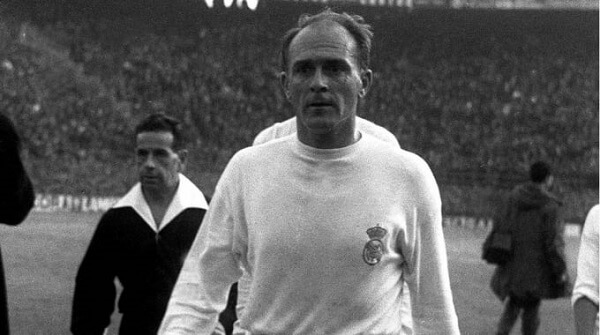 Top 7 tiền vệ xuất sắc nhất lịch sử câu lạc bộ Real Madrid